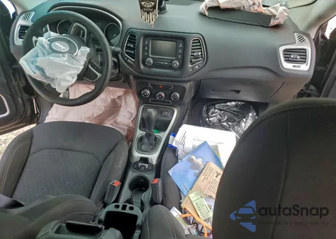 2018 Jeep Compass Sport z USA, uszkodzony, nr VIN 3C4NJCAB4JT411720